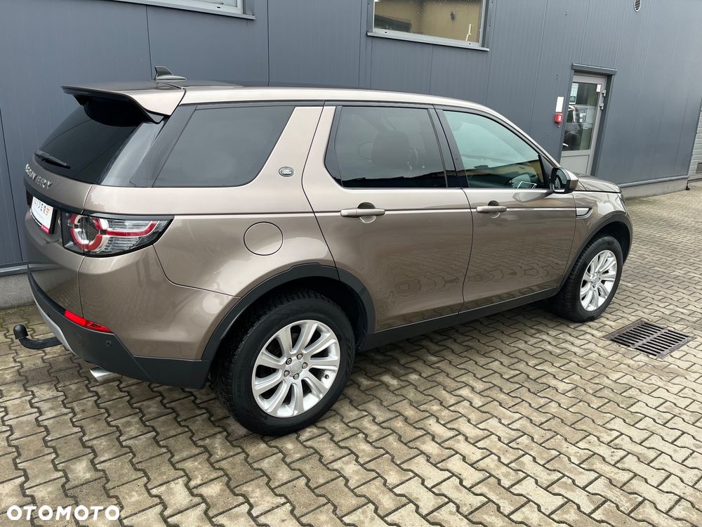 Land Rover Discovery Sport 2.0 TD4 HSE - 11