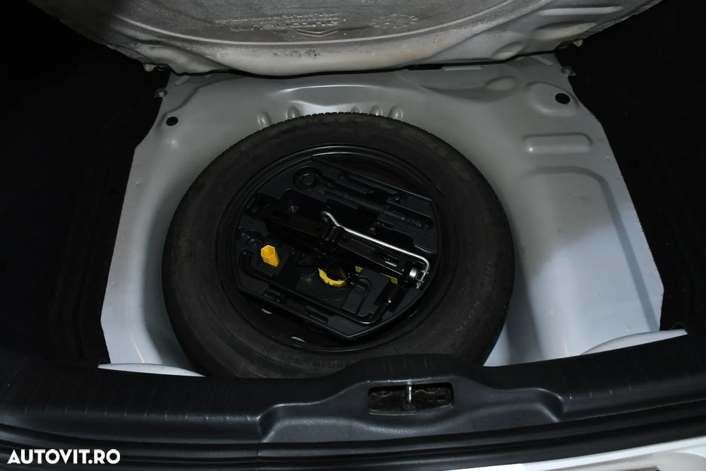 Citroën C4 Cactus PureTech 82 Shine - 24