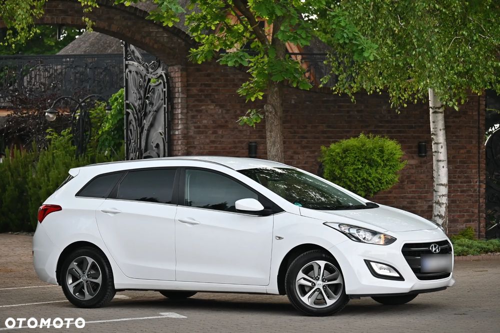 Hyundai i30 1.4 BlueDrive Comfort - 4
