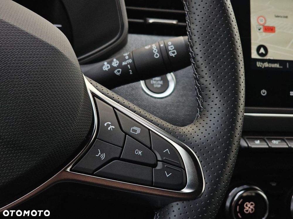 Renault Clio 1.0 TCe Techno - 15