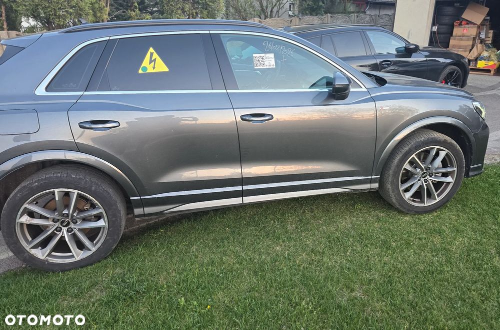 Audi Q3 45 TFSI e S Line S tronic - 16