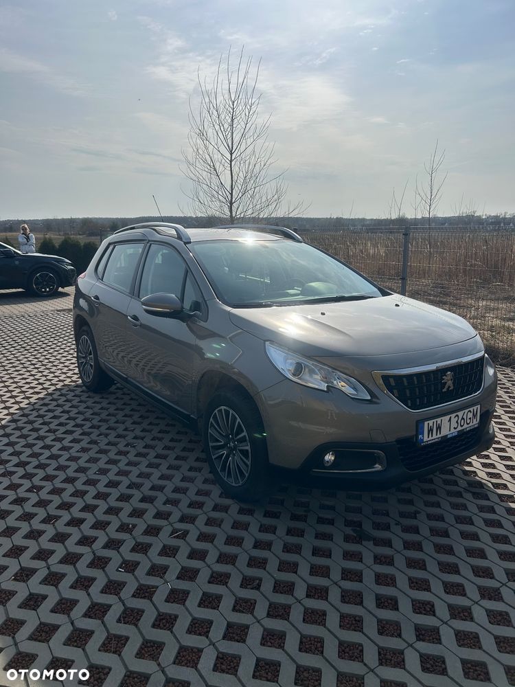 Peugeot 2008 1.2 Pure Tech Access EU6 - 6