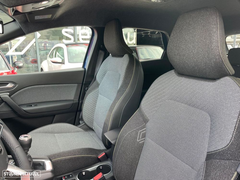 Renault Captur 1.0 TCe Techno Bi-Fuel - 8