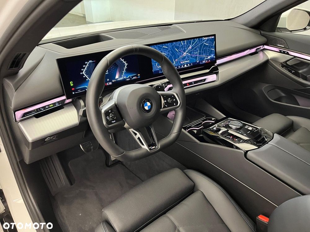 BMW Seria 5 520i mHEV M Sport - 20