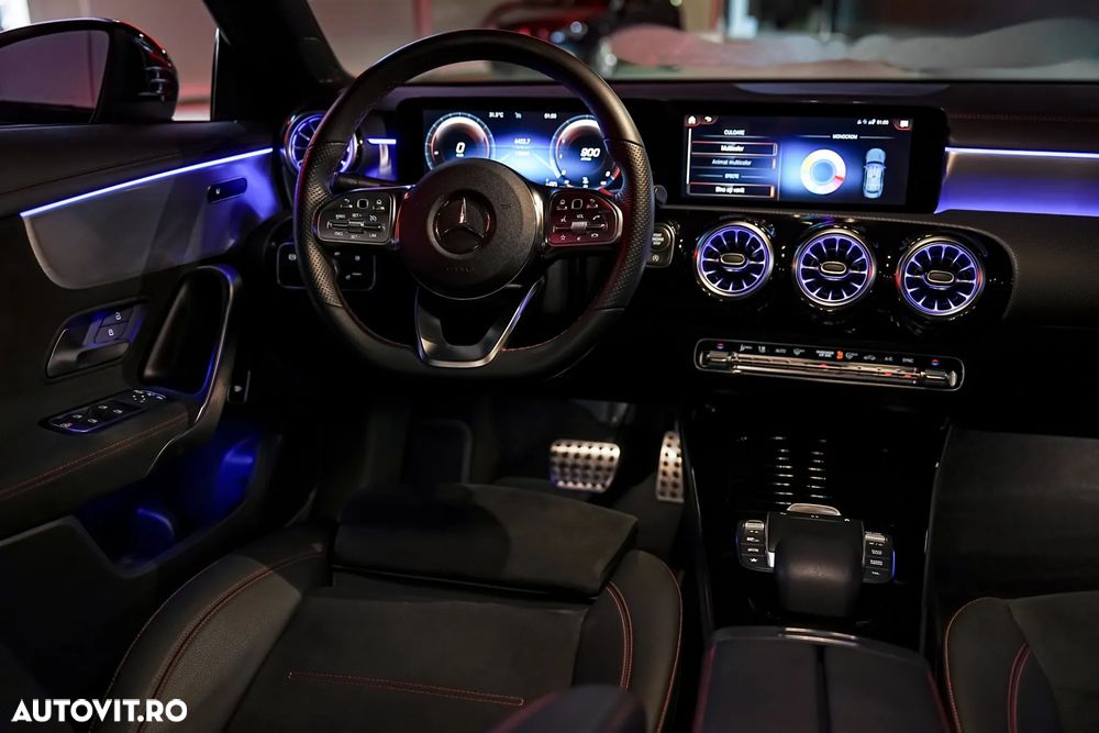 Mercedes-Benz CLA 200 7G-DCT Edition AMG Line - 25