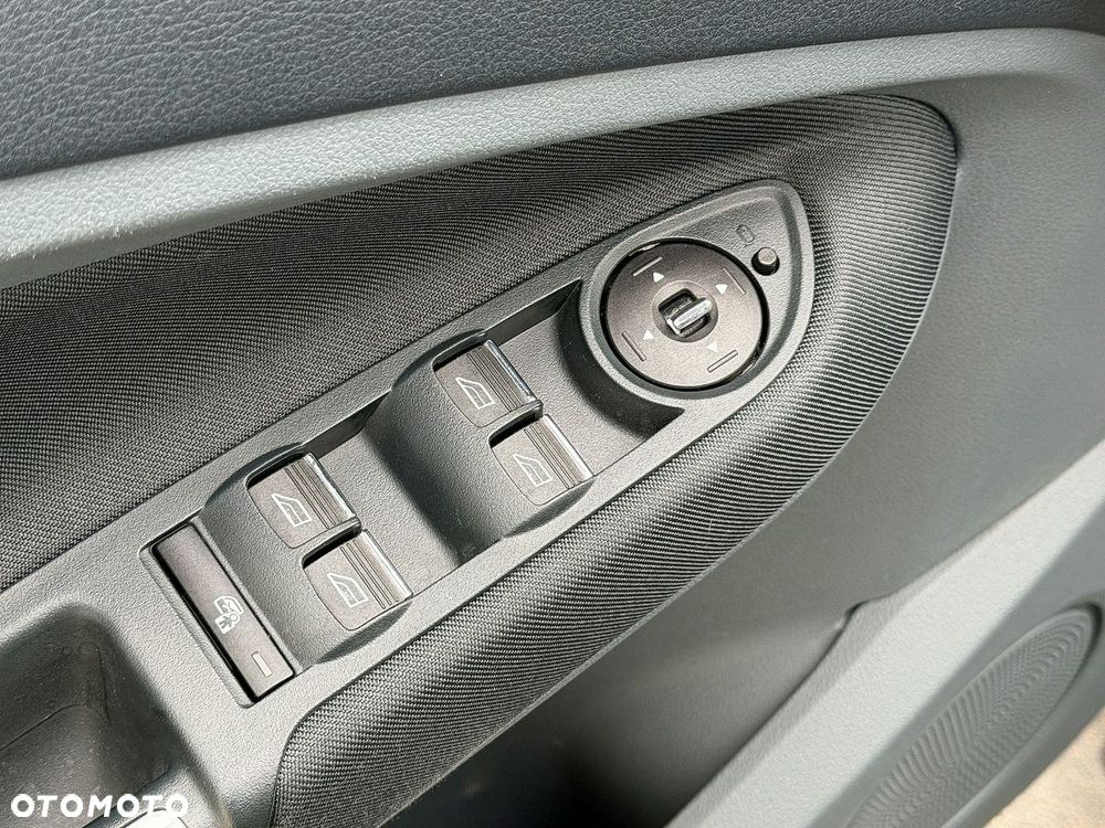 Ford C-MAX 1.0 EcoBoost Start-Stopp-System Business Edition - 13