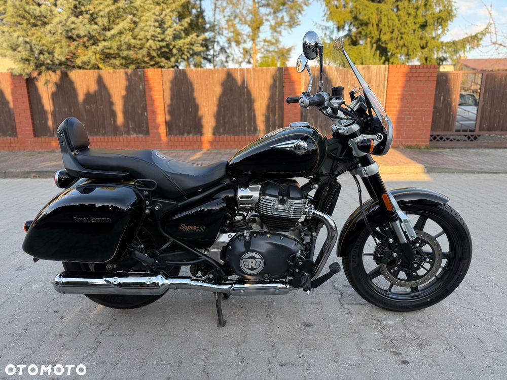 Royal Enfield Super Meteor - 10