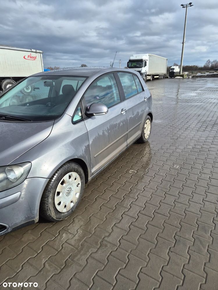 Volkswagen Golf Plus 1.9 TDI Tour - 6