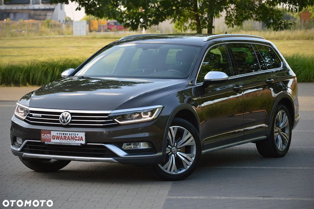 Volkswagen Passat Variant 2.0 TDI SCR 4Motion DSG Alltrack - 19