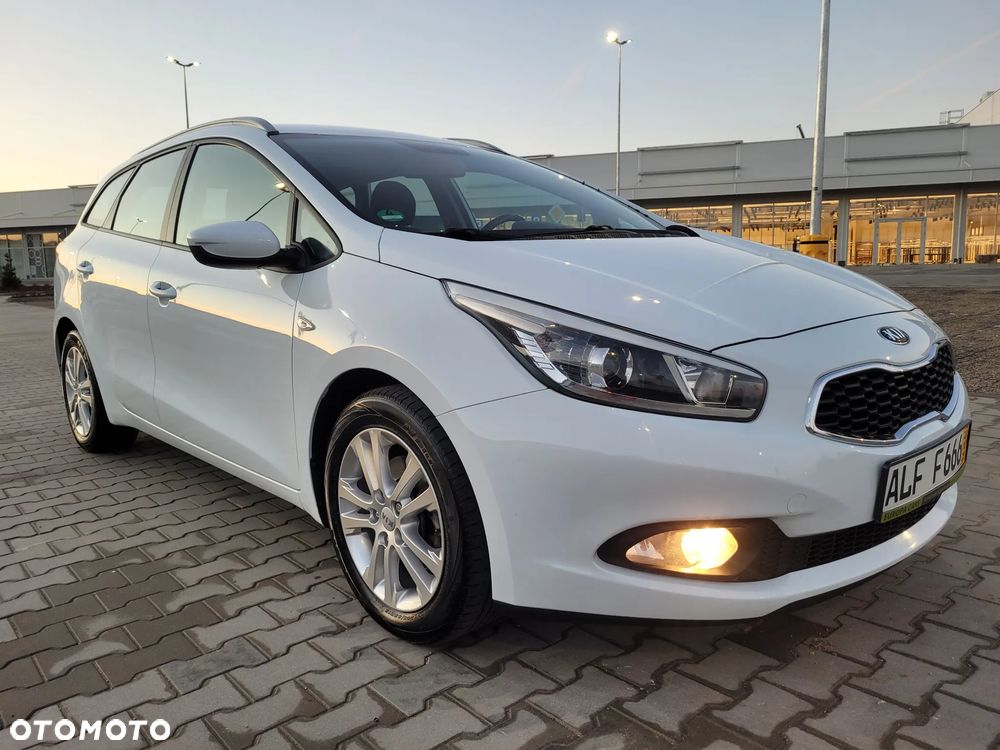 Kia Ceed Cee'd 1.4 Comfort + - 1