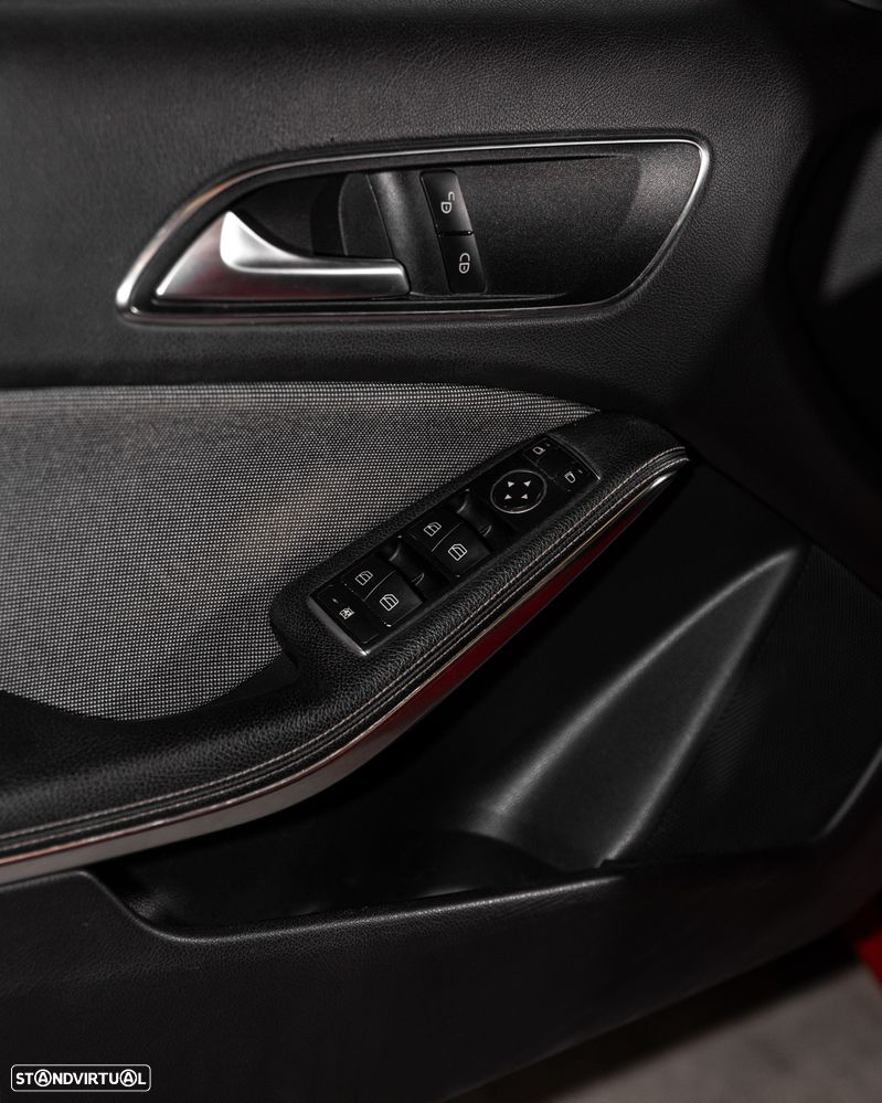 Mercedes-Benz A 180 d Aut. - 17