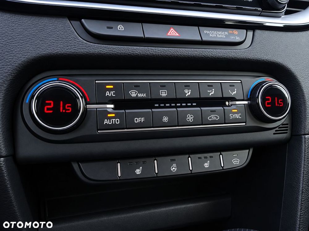 Kia ProCeed 1.5 T-GDI GT Line DCT - 29