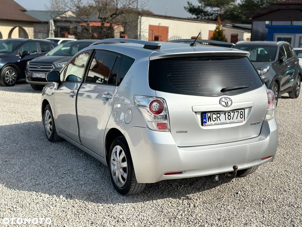 Toyota Verso 2.0 D-4D Luna - 10
