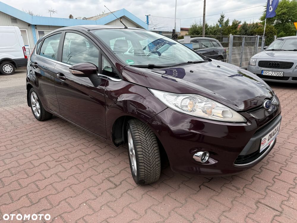 Ford Fiesta 1.25 Celebration - 6