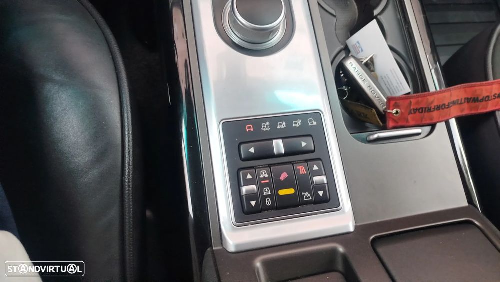 Land Rover Range Rover - 12
