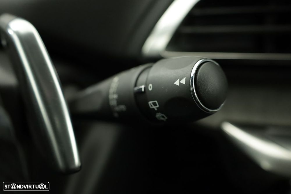 Peugeot 3008 1.2 Hybrid GT e-DCS6 - 17