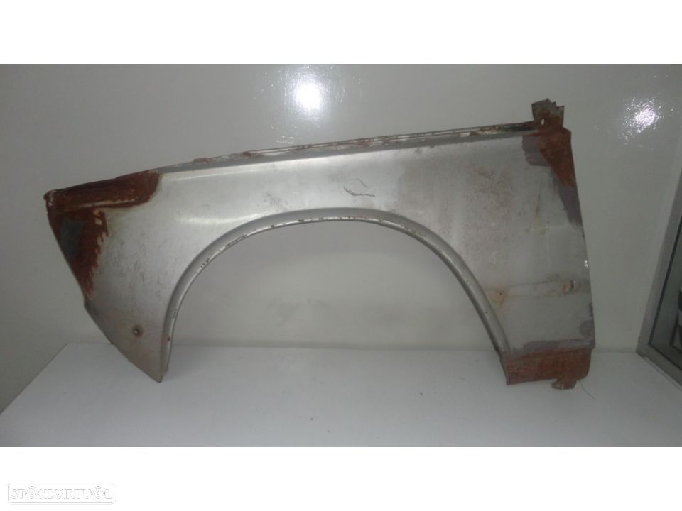 Bmw 1502/1602/2002 guarda lamas frente esquerdo - 1