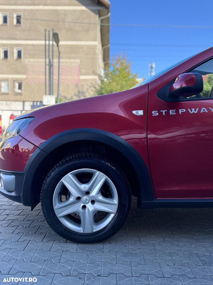 Dacia Sandero Stepway TCe 90 (S&S) Celebration - 9
