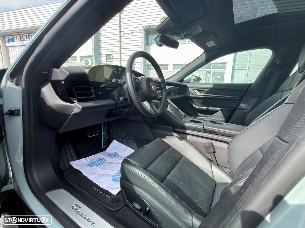 Porsche Taycan Sport Turismo bateria Performance Plus - 58