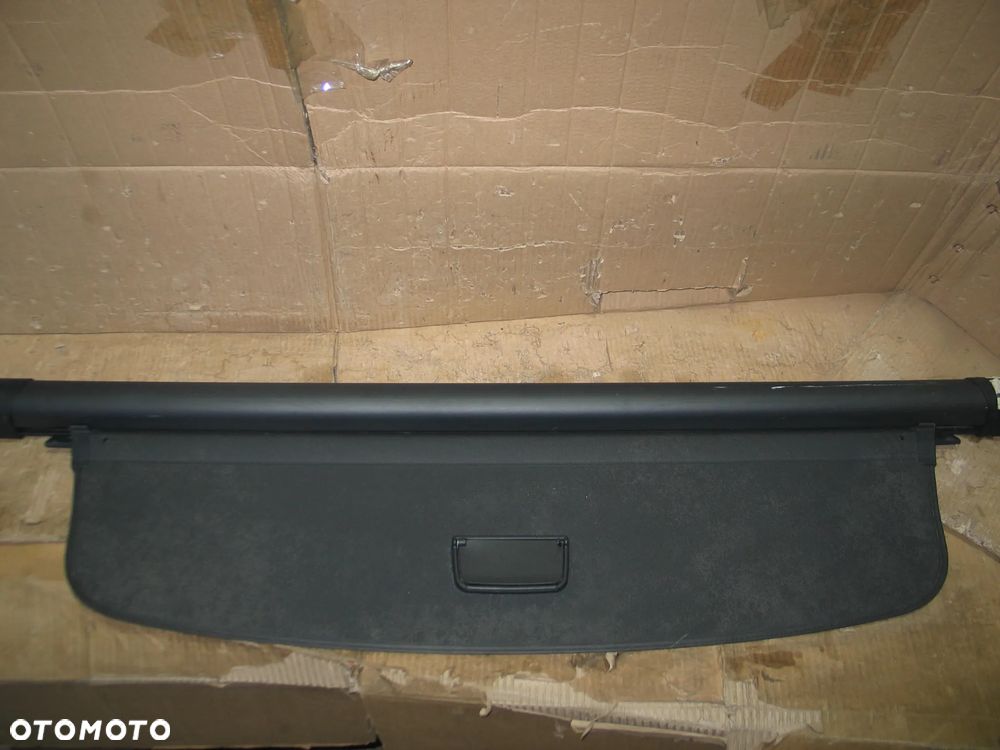 roleta bagaznika audi A4 B9 15-24r. 8W9863553B oryginal - 5