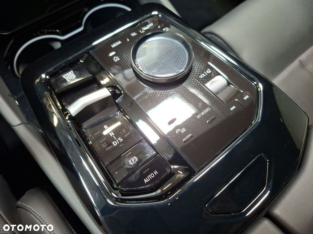 BMW Seria 5 - 17