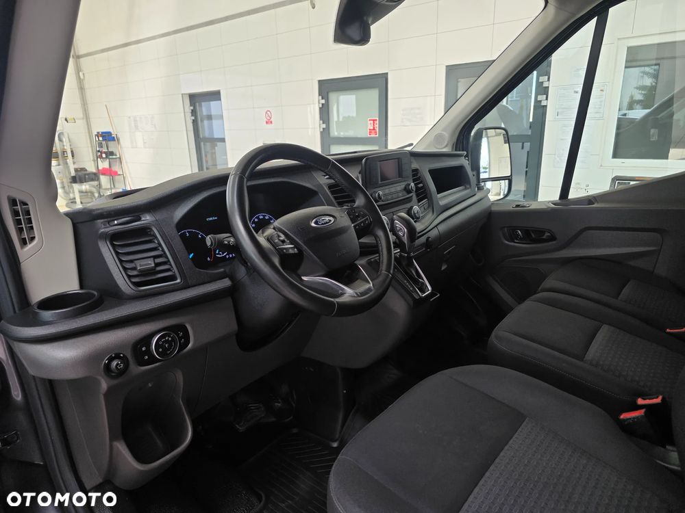 Ford Transit - 20