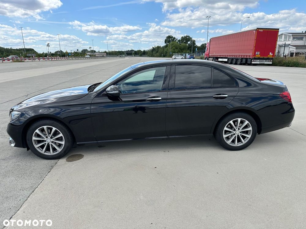 Mercedes-Benz Klasa E 220 d 9G-TRONIC Avantgarde - 6