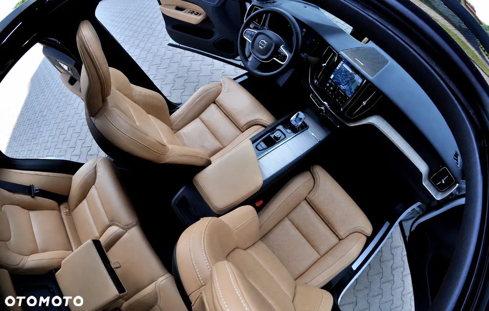 Volvo XC 60 T6 AWD Plus Bright - 3