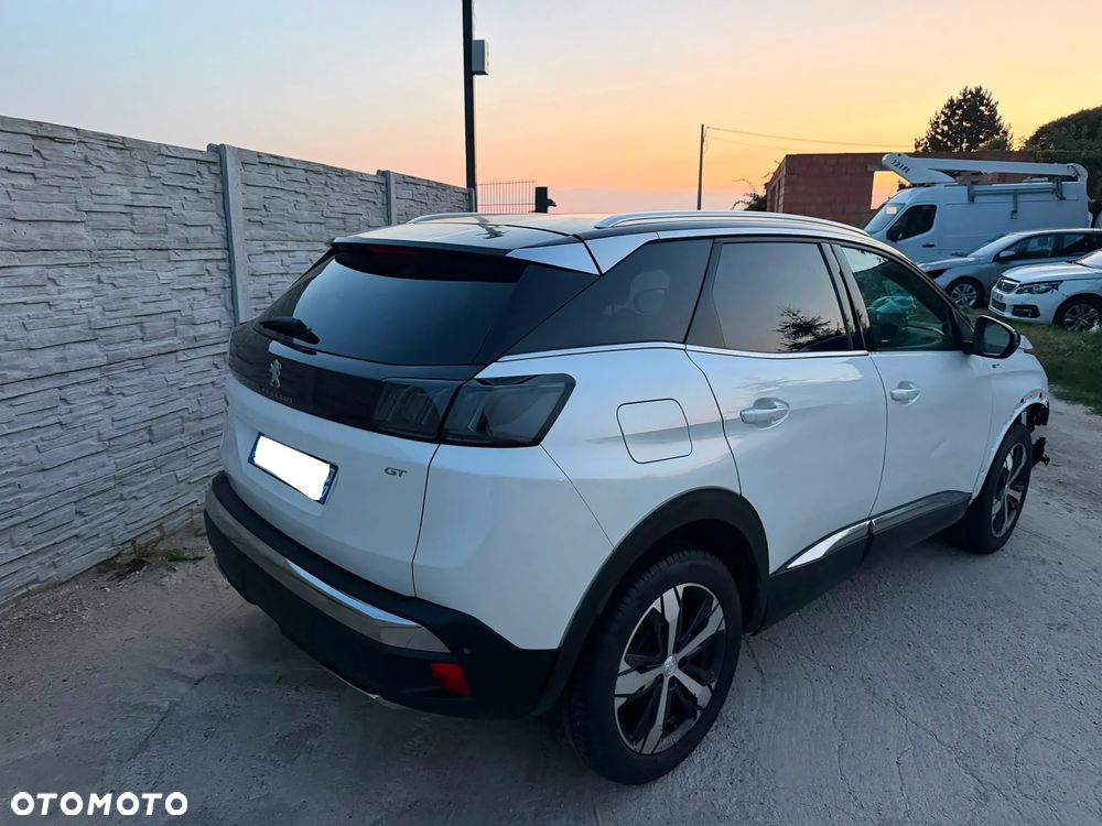 Peugeot 3008 BlueHDi 130 Stop & Start EAT8 GT - 8