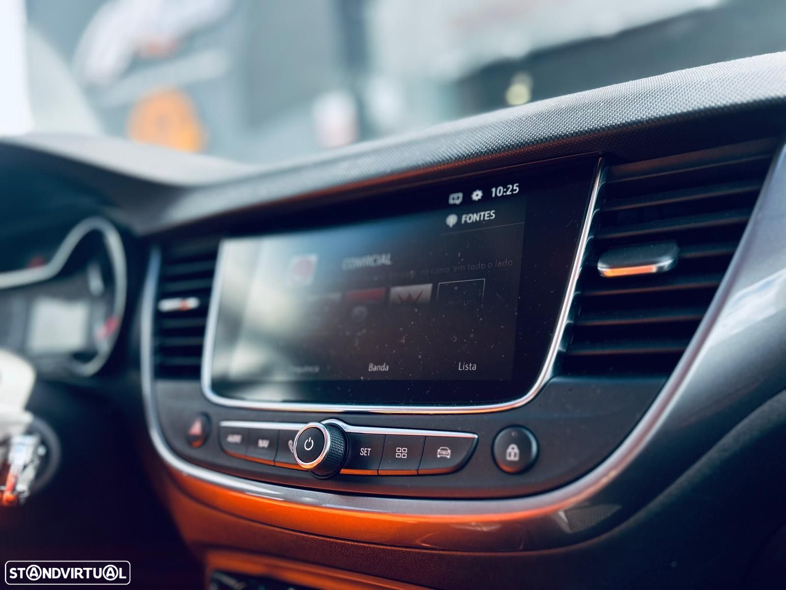 Opel Crossland X 1.2 Innovation - 18