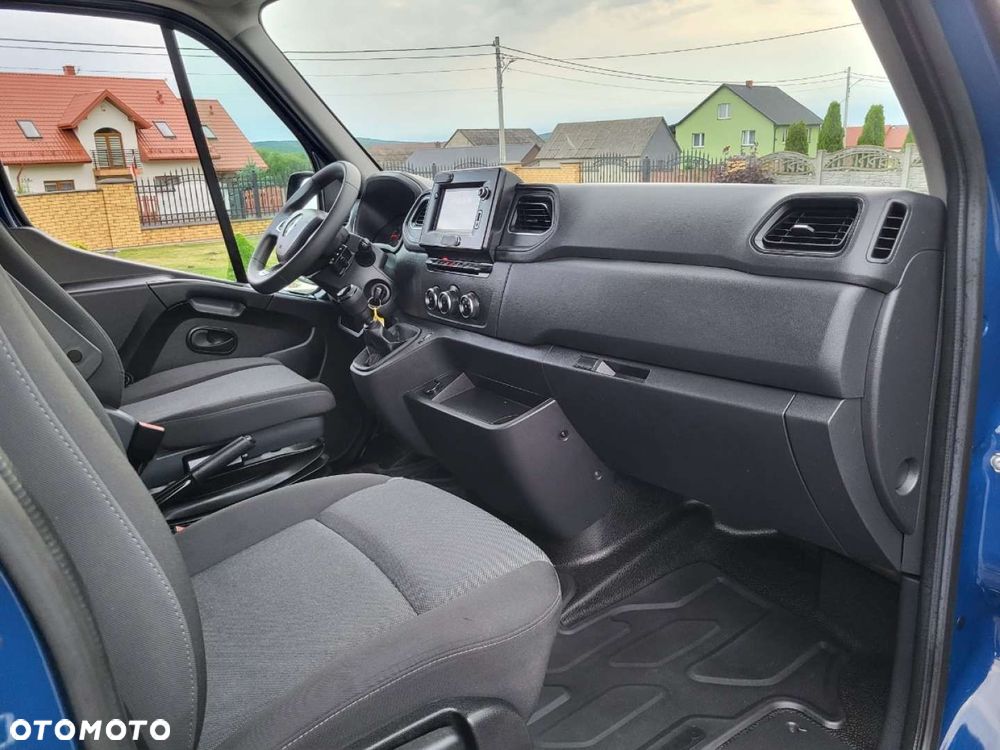 Renault Master Maxi L4H2 Salon Polska - 23
