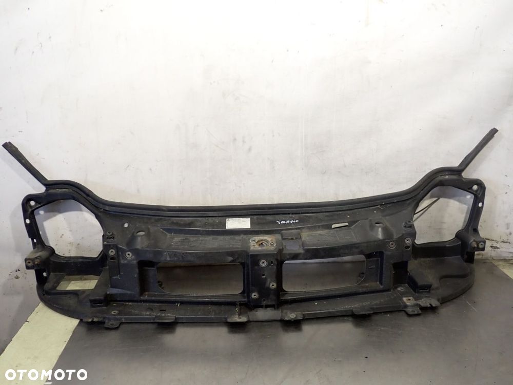 PAS PRZEDNI OKULAR RENAULT TRAFIC II 1.9 - 1