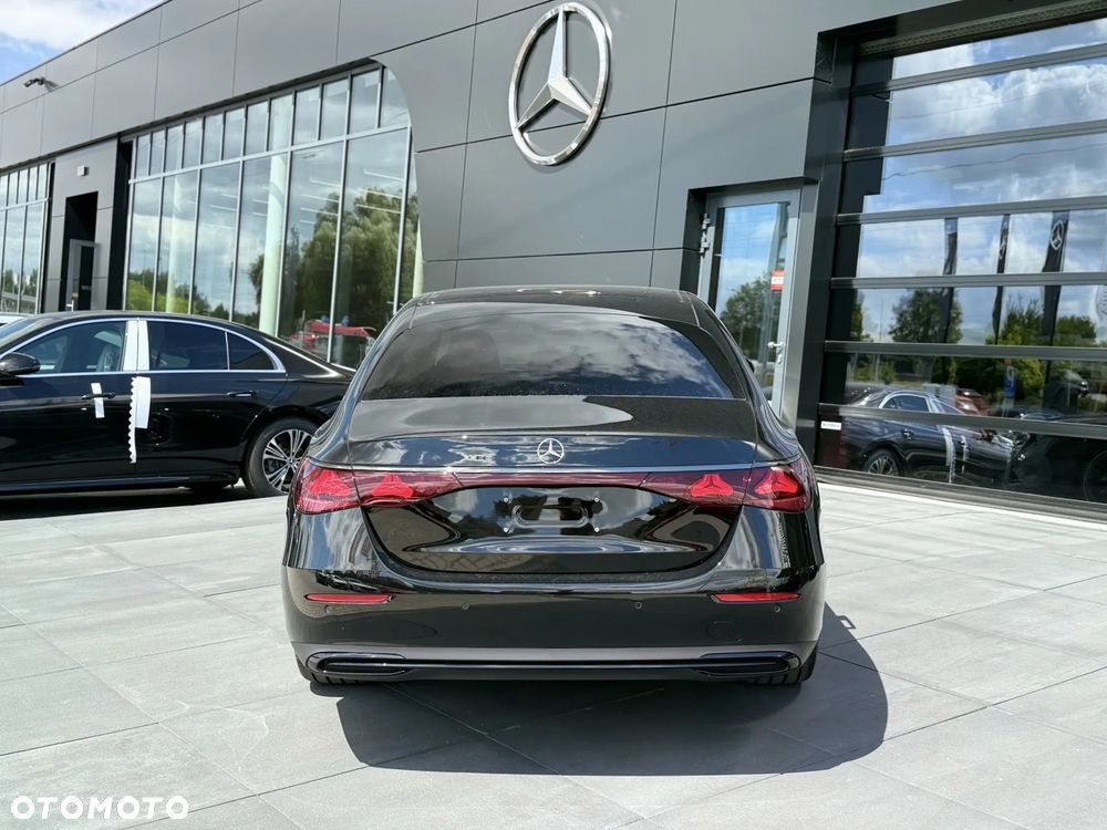 Mercedes-Benz Klasa E - 6