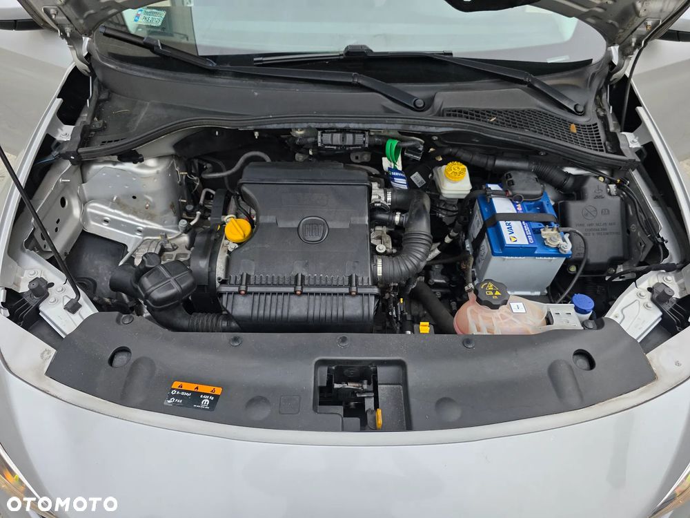 Fiat Tipo 1.4 16v Lounge - 32
