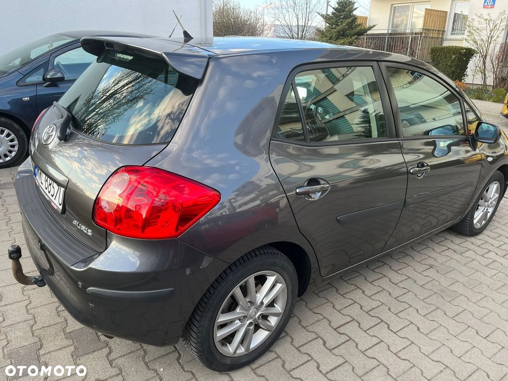 Toyota Auris 1.6 VVT-i Luna MM - 11