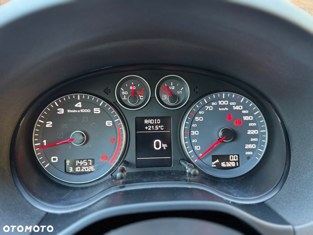 Audi A3 Sportback 1.6 S line Sportpaket plus - 25