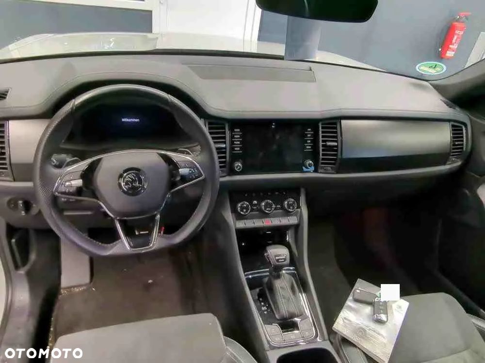 Skoda Kodiaq 2.0 TDI 4x4 Sportline DSG 7os - 4