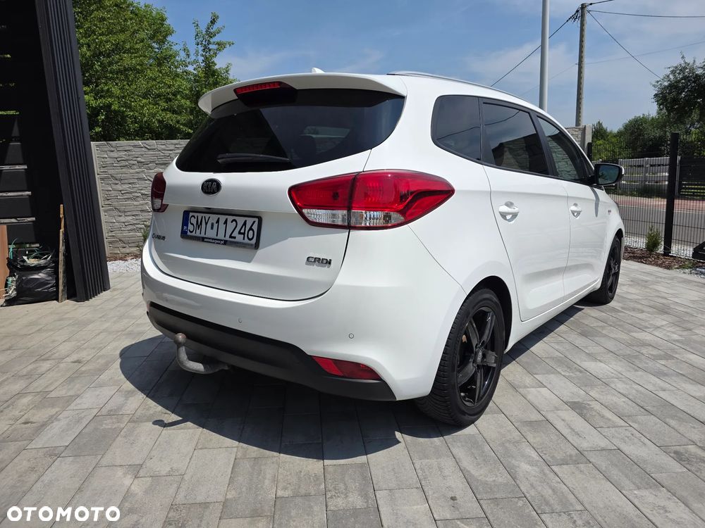 Kia Carens 1.7 CRDi 141 UEFA EURO 2016 - 4