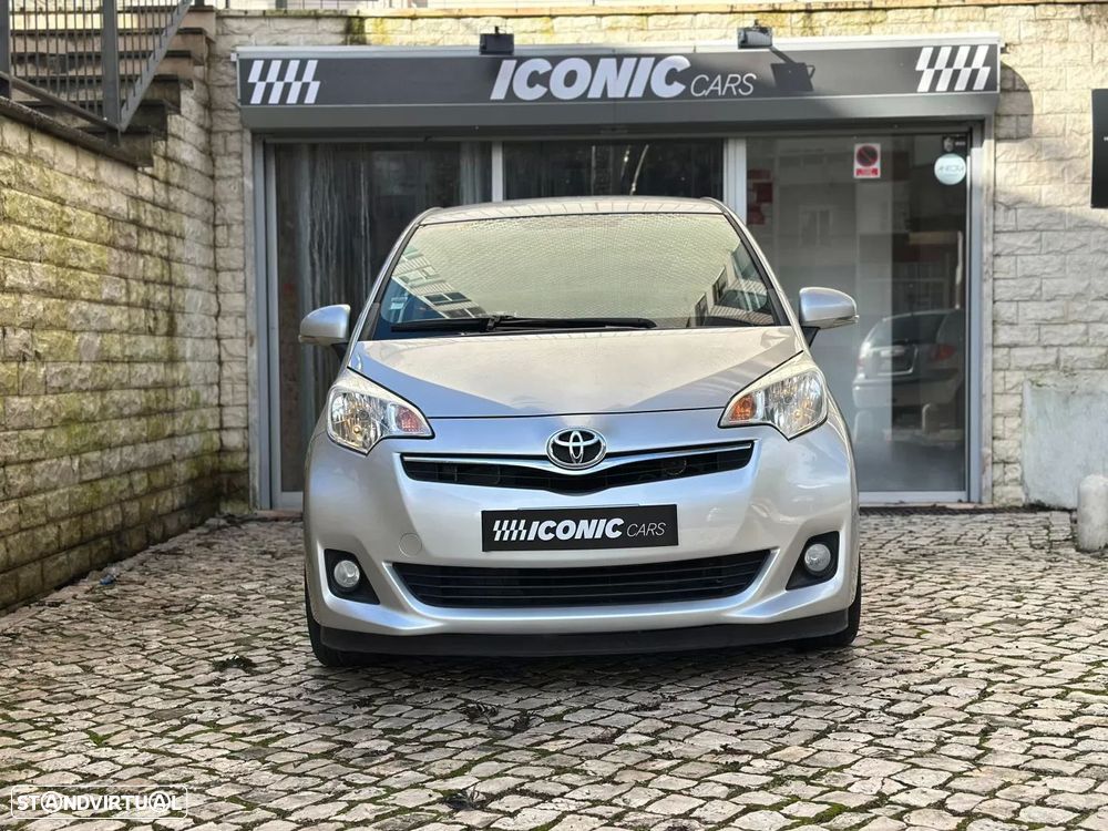 Toyota Verso-S 1.33 VVT-i Exclusive+Navi - 2