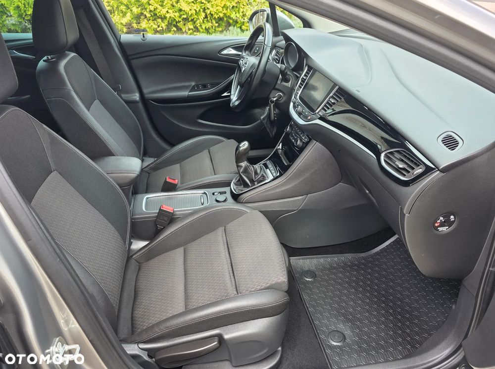 Opel Astra 1.4 Turbo Innovation - 10