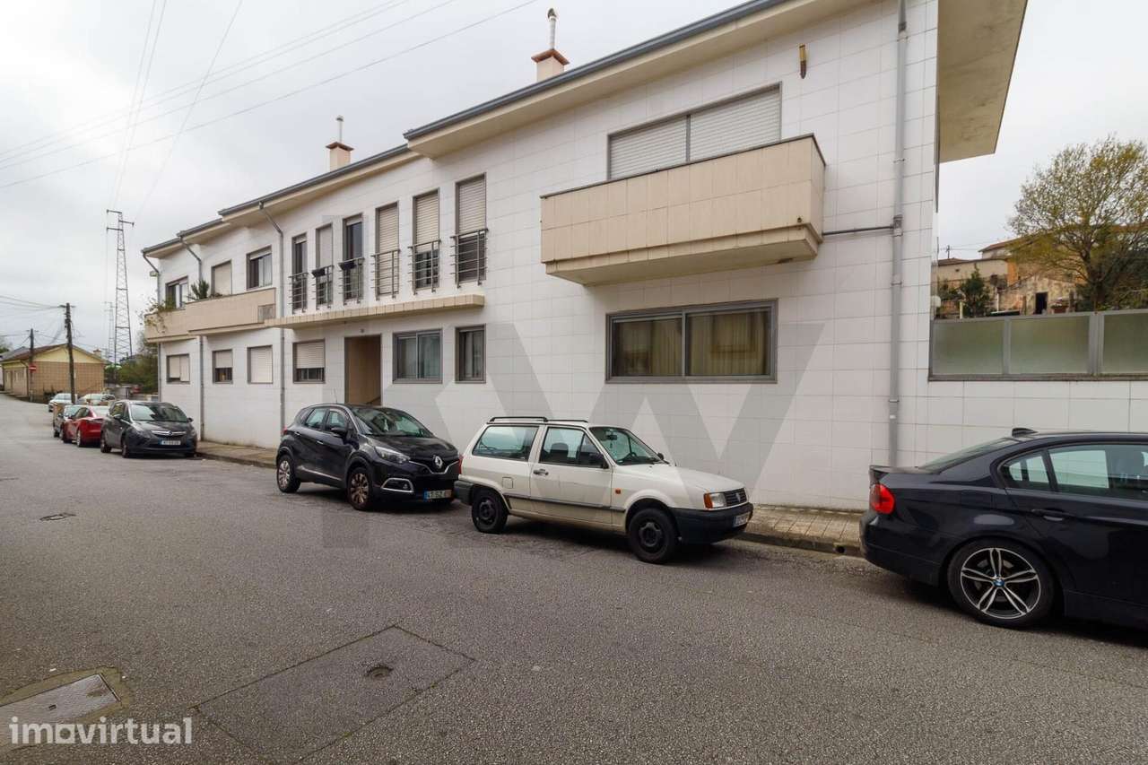 Apartamento T3 em Rio Tinto de 2002  com quintal, garagem p/2 carros - Grande imagem: 5/49
