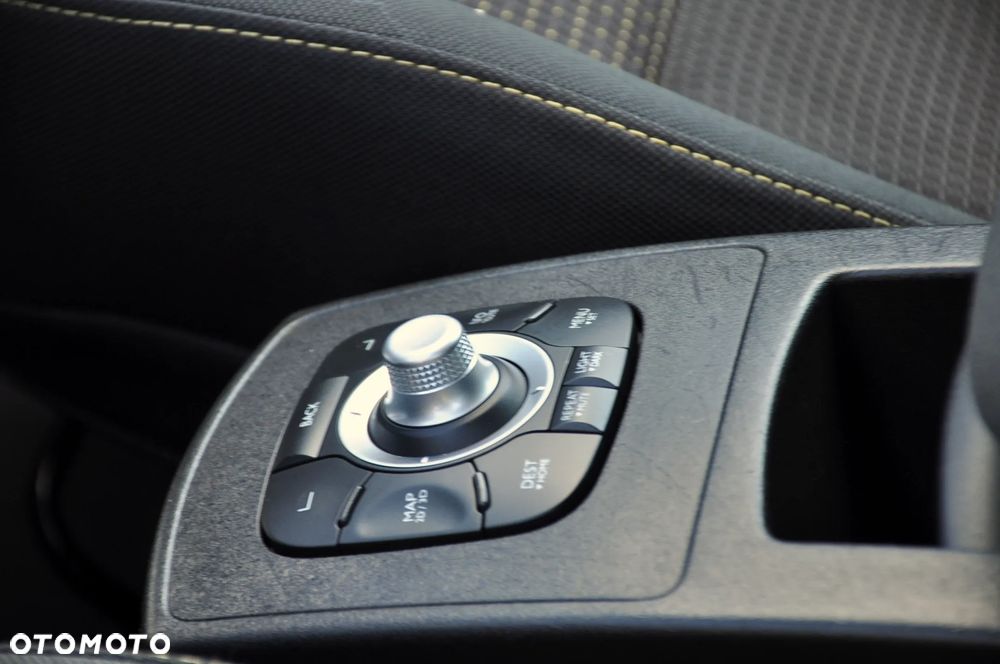 Renault Scenic 2.0 16V 140 CVT Luxe - 23