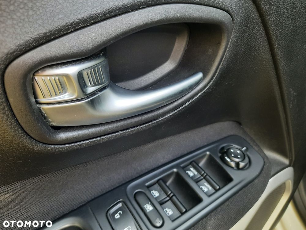 Jeep Renegade 1.6 E-torQ Longitude - 26