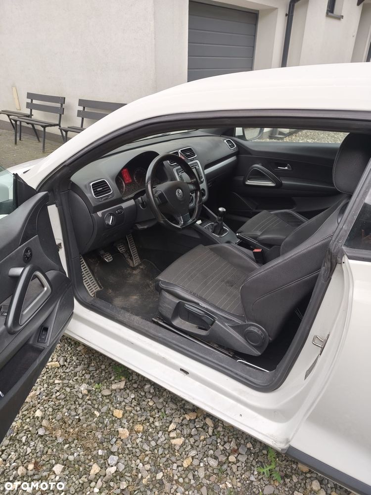 Volkswagen Scirocco 2.0 TSI - 11