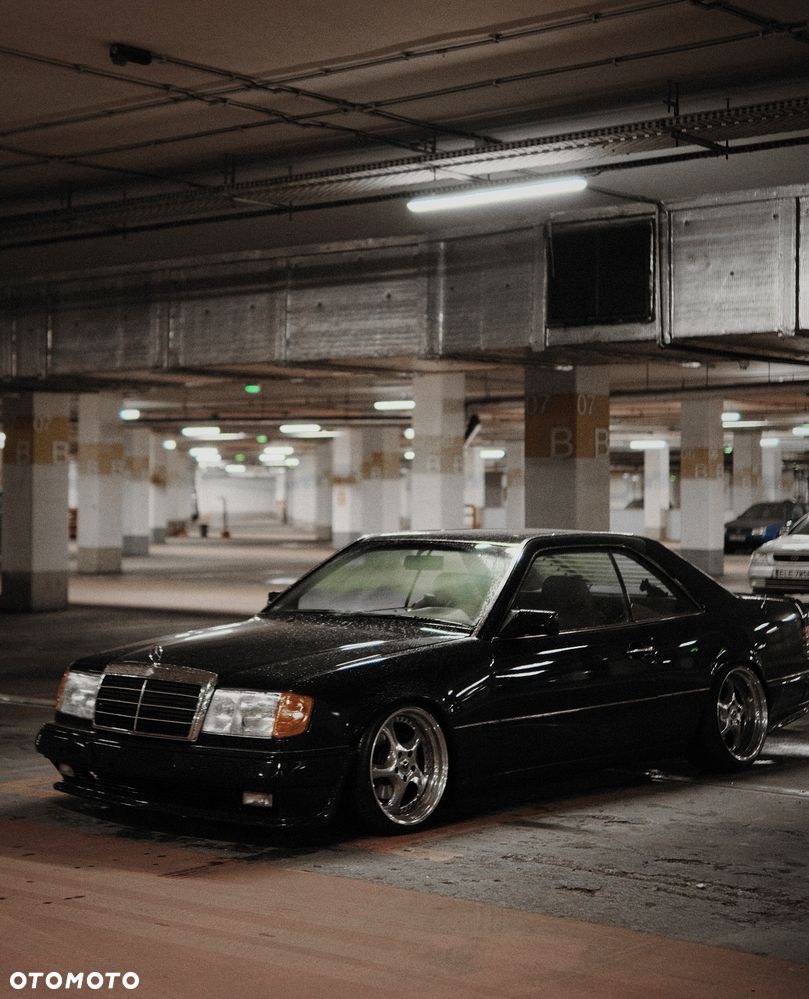 Mercedes-Benz W124 (1984-1993) - 17