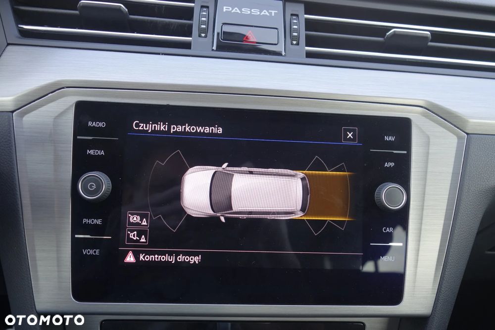 Volkswagen Passat 1.5 TSI EVO Business DSG - 28