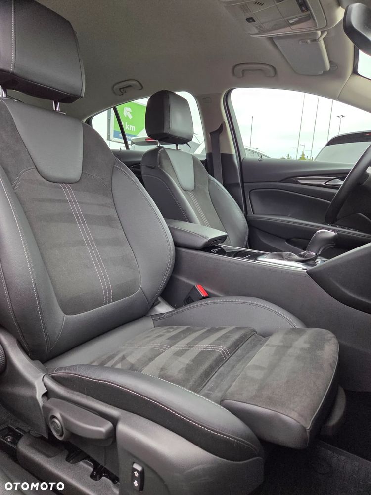 Opel Insignia 2.0 CDTI Elegance S&S - 18