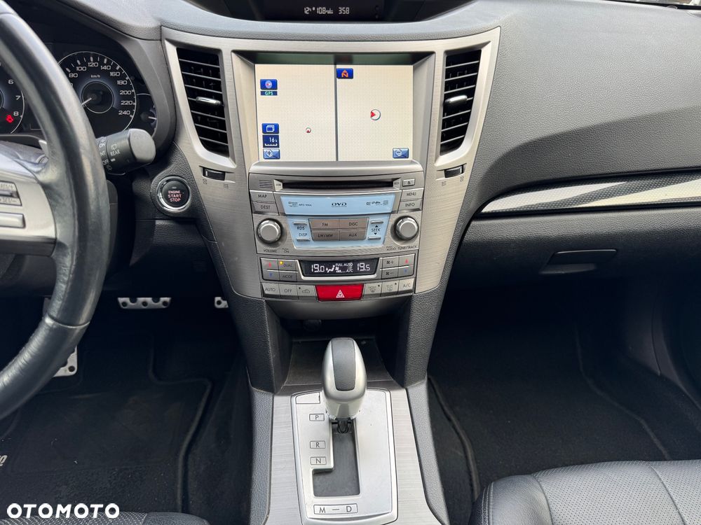 Subaru Legacy 2.5i Lineartronic Sport - 22