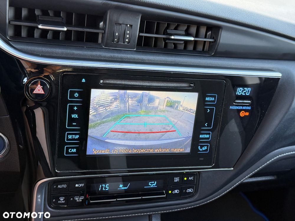 Toyota Auris - 9