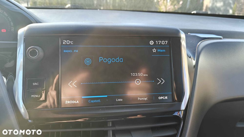 Peugeot 208 1.2 PureTech GPF Signature S&S - 9